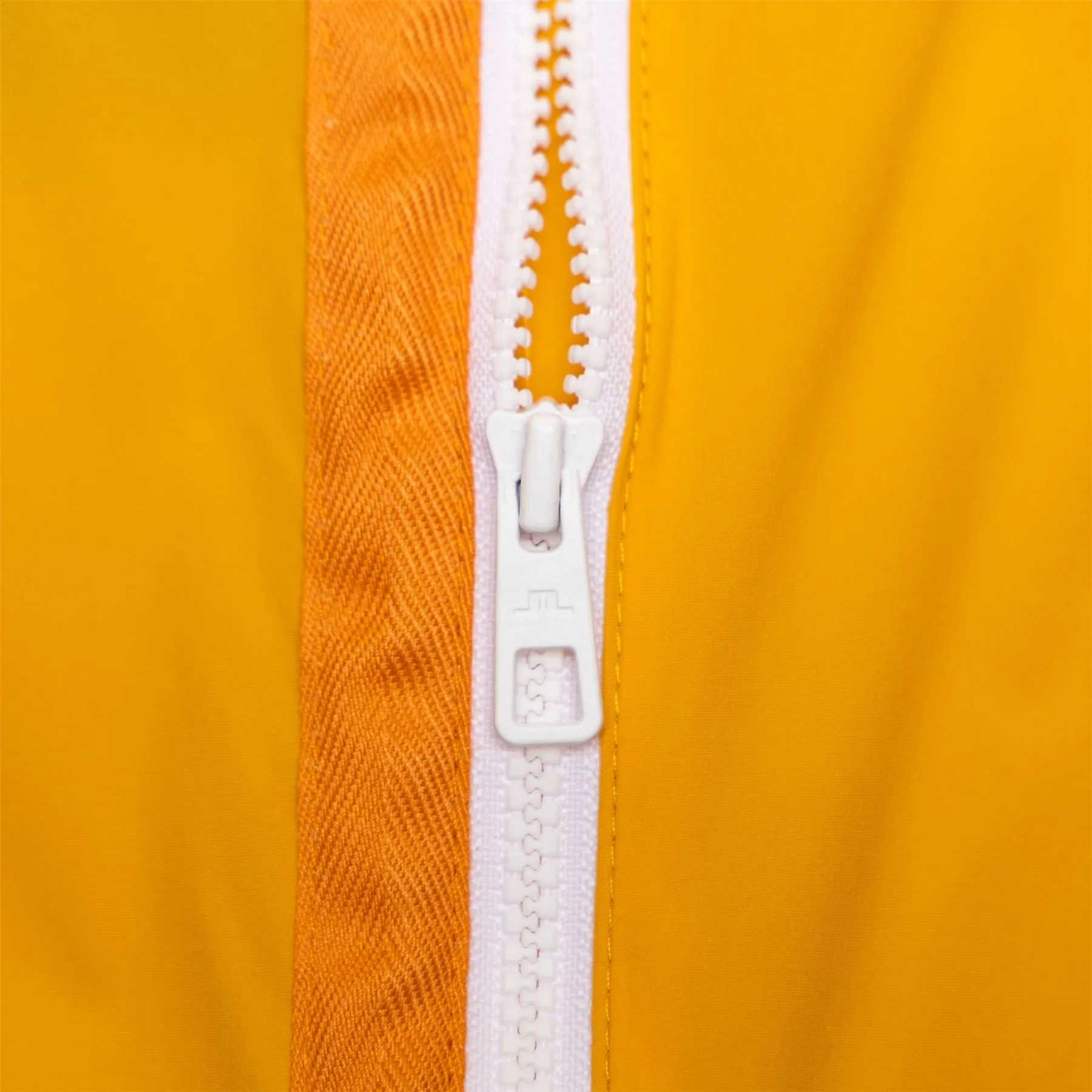 Ash Light Packable Vest Citrus - SS23