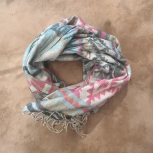 Blanket Scarf | Pastel Pink