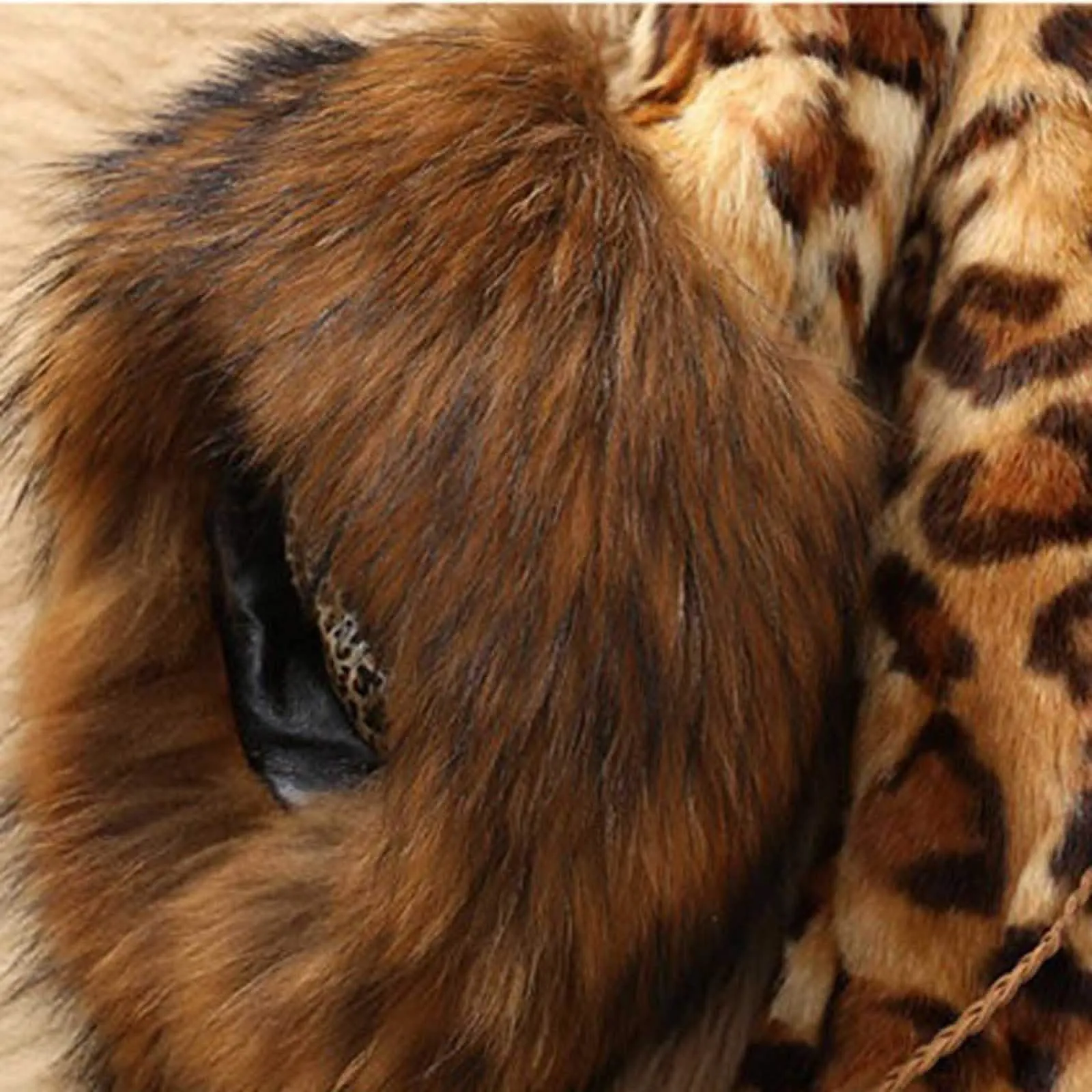 Fierce Fashion: Hooded Leopard Print Faux Fur Jacket for Effortless Urban Chic