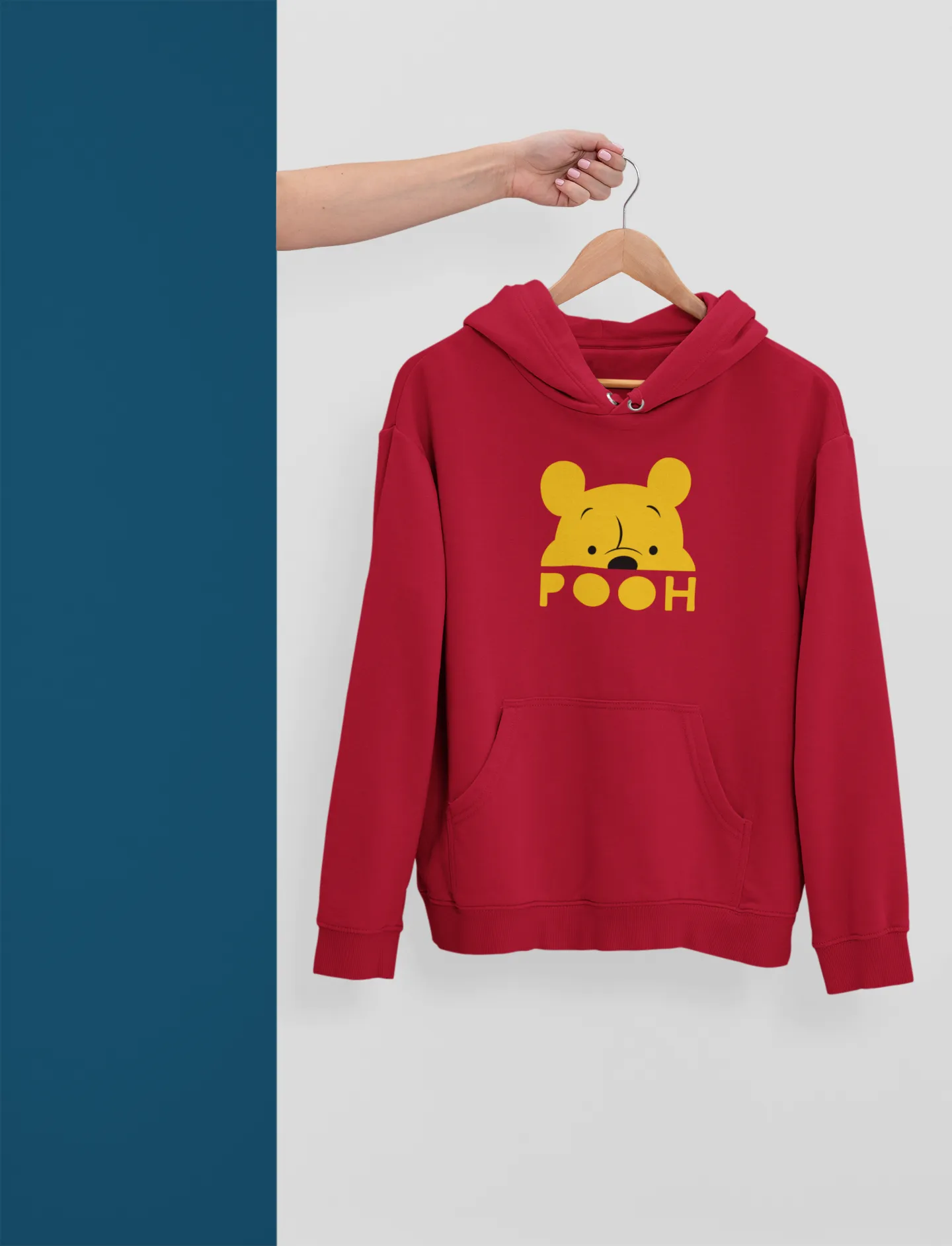 POOH : Winnie the Pooh & Pals - WINTER HOODIES